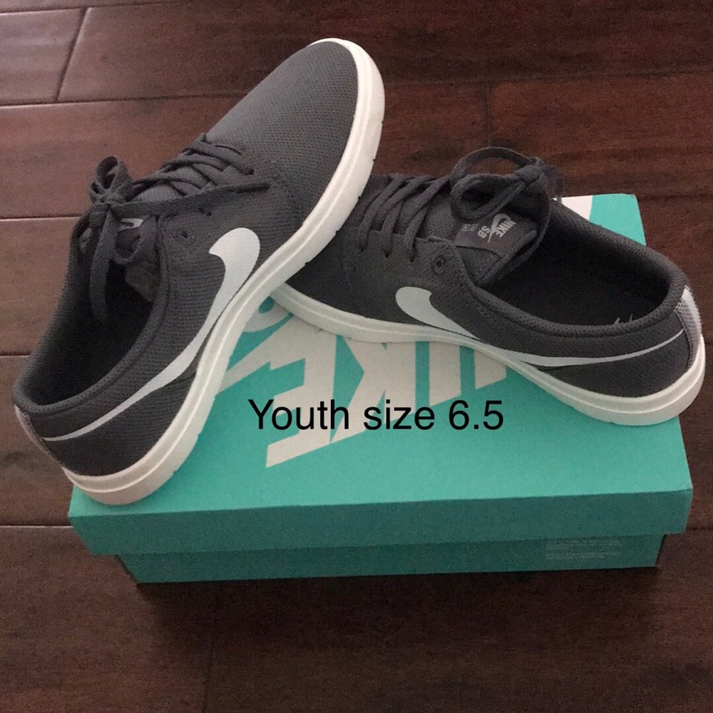 Youth Nike SB shoes
